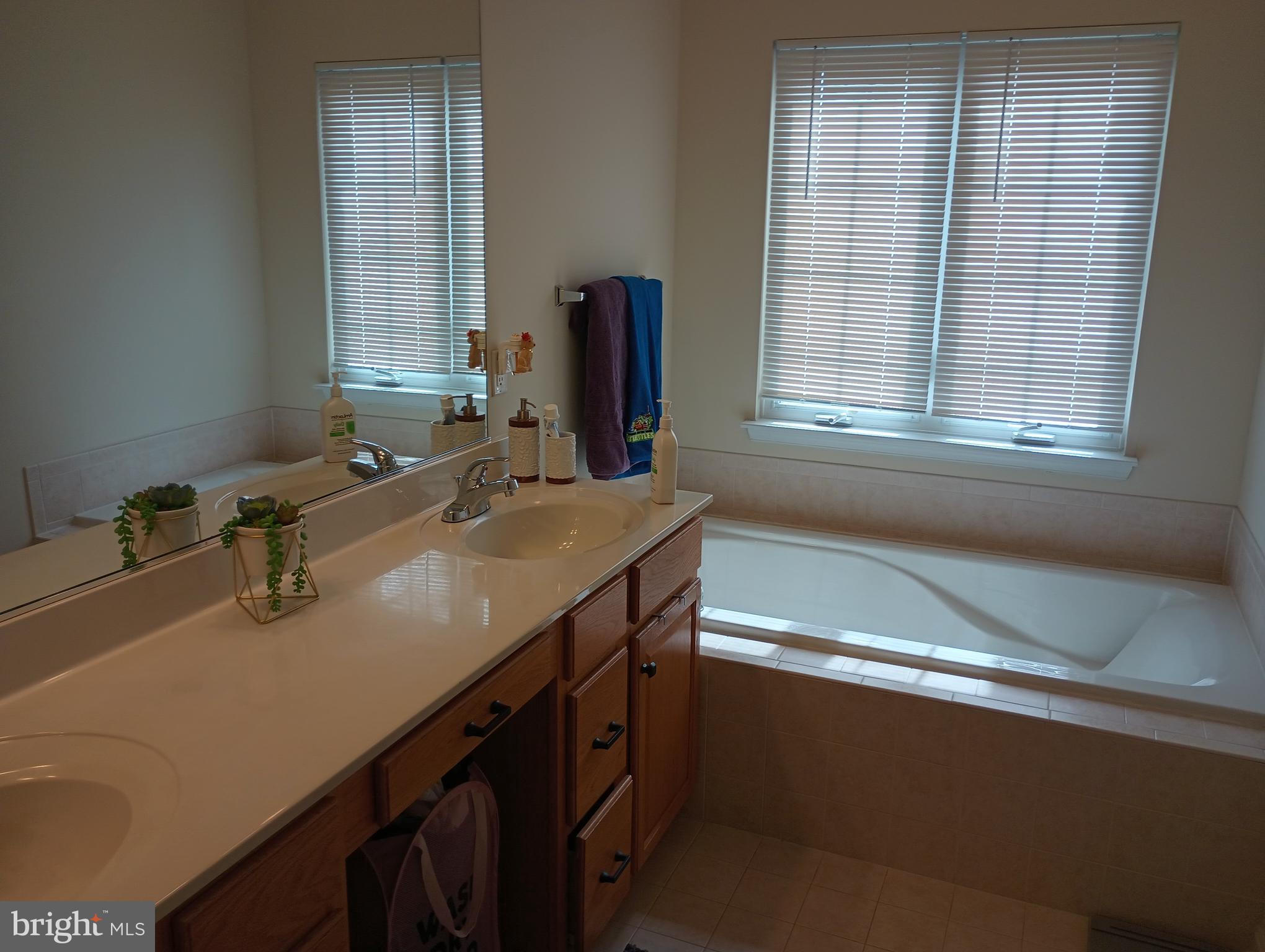 STONE RIDGE NORTH - Residential Lease