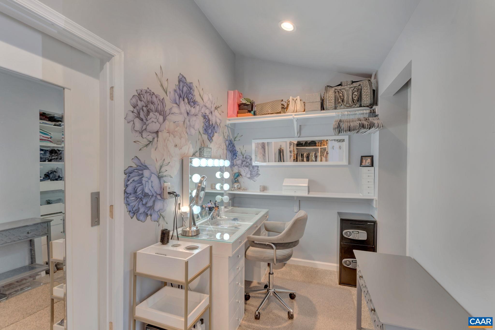 FOREST LAKES - Residential