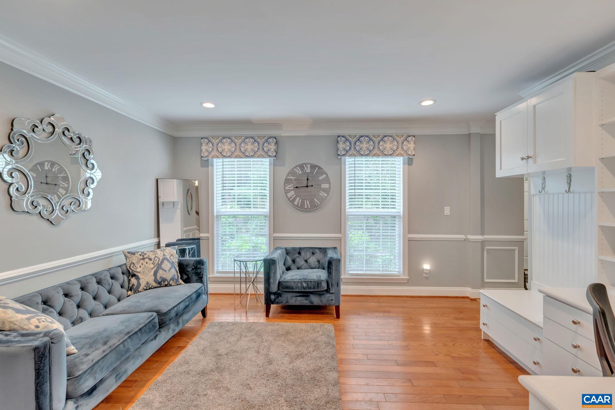 FOREST LAKES - Residential