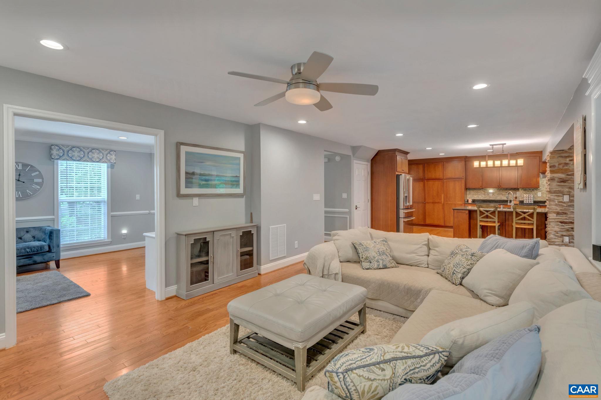 FOREST LAKES - Residential