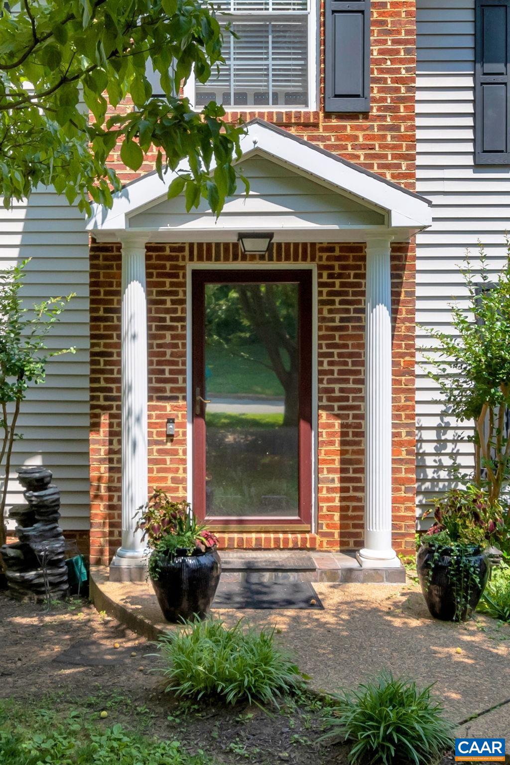 FOREST LAKES - Residential