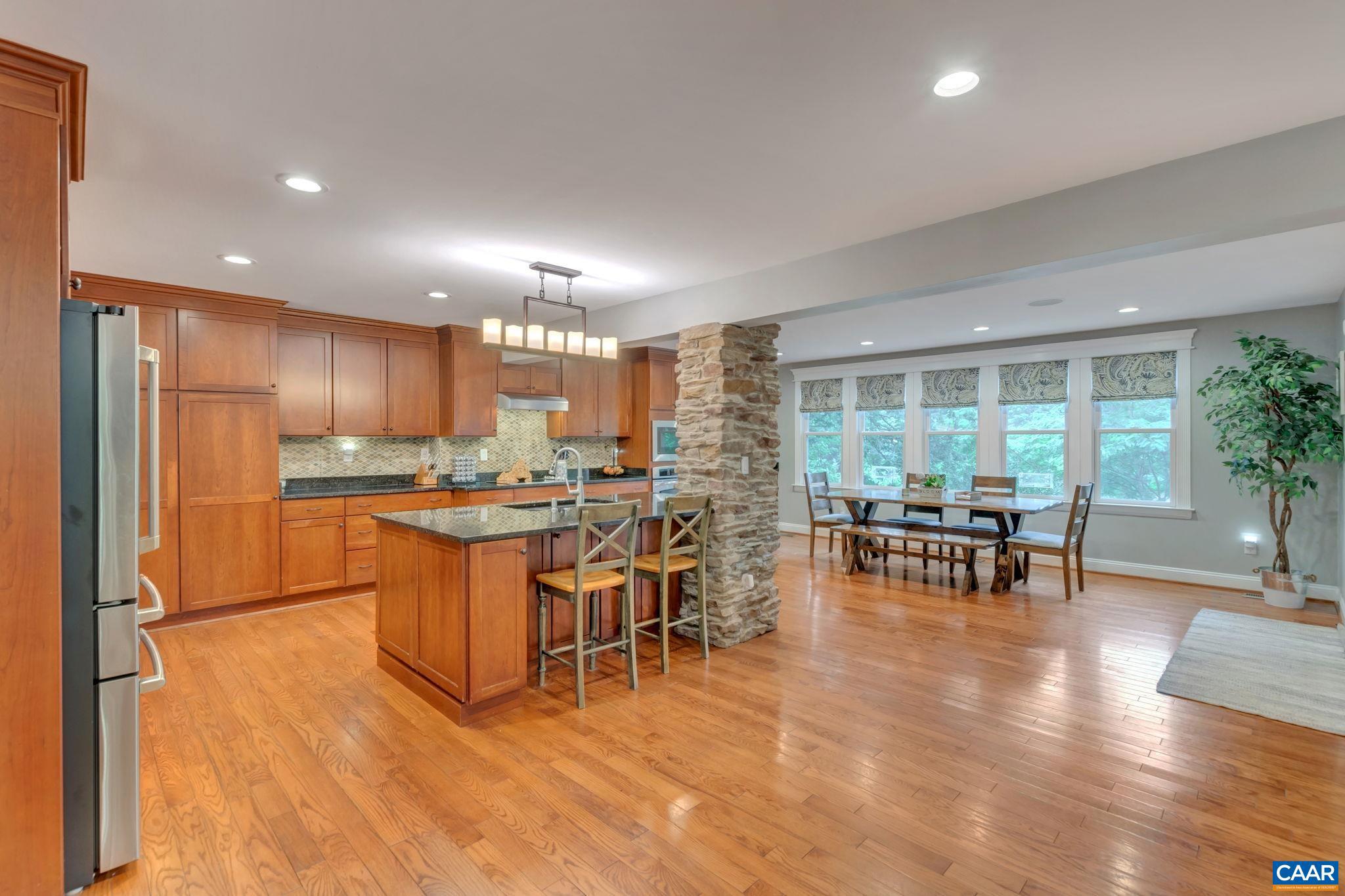 FOREST LAKES - Residential