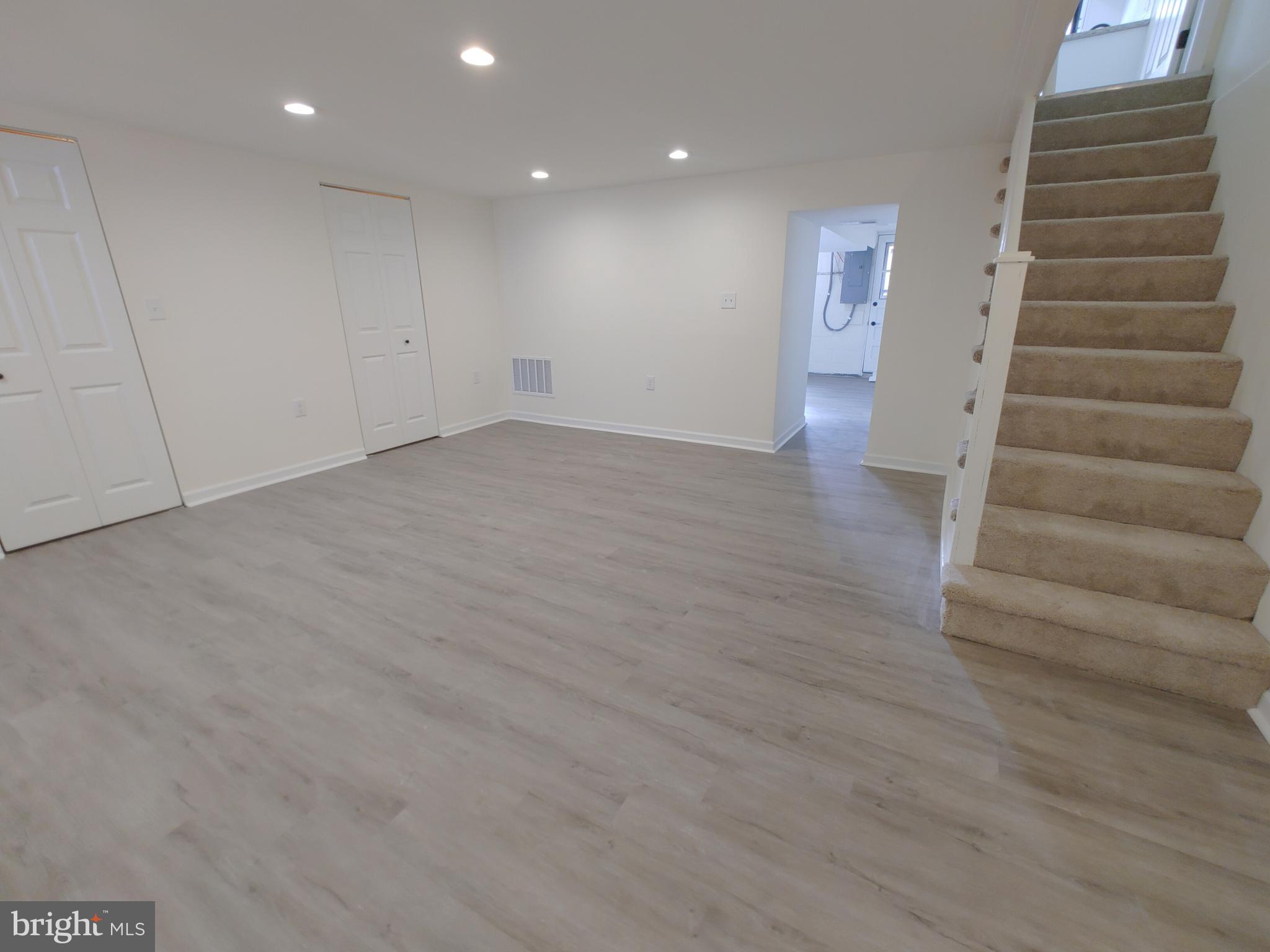 EDNOR GARDENS - LAKESIDE - Residential