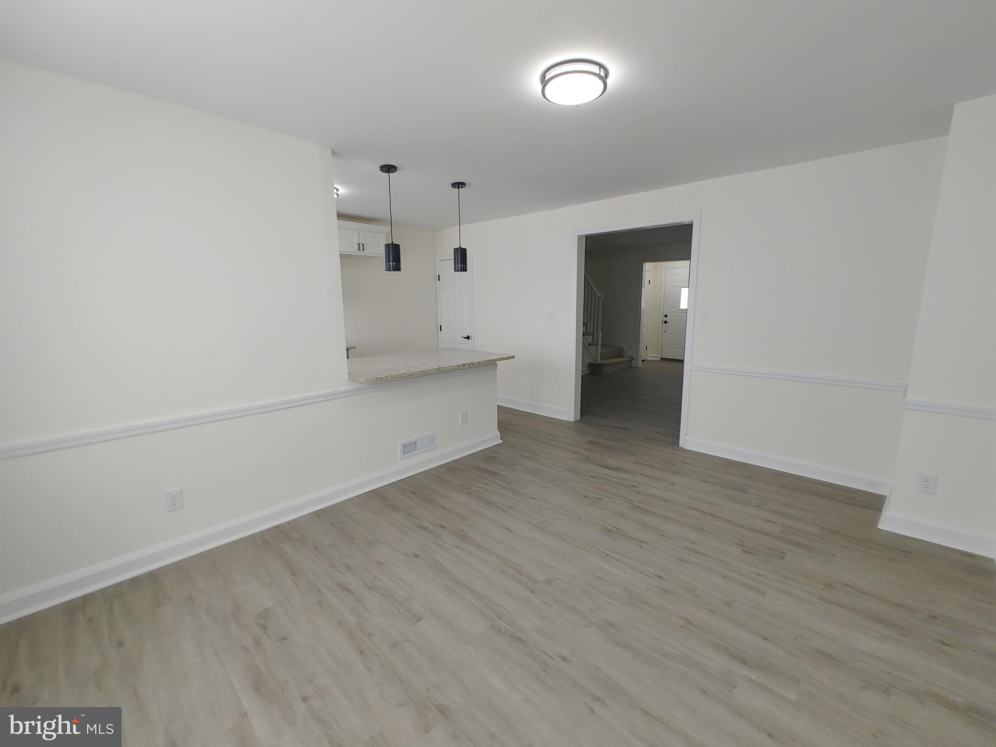 EDNOR GARDENS - LAKESIDE - Residential