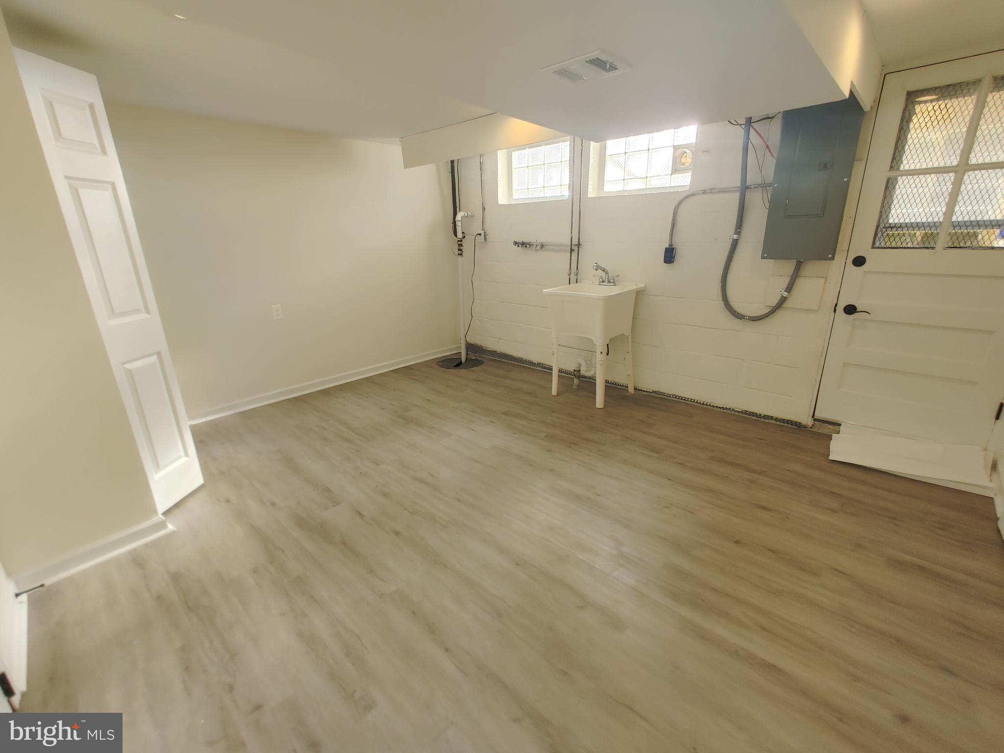 EDNOR GARDENS - LAKESIDE - Residential