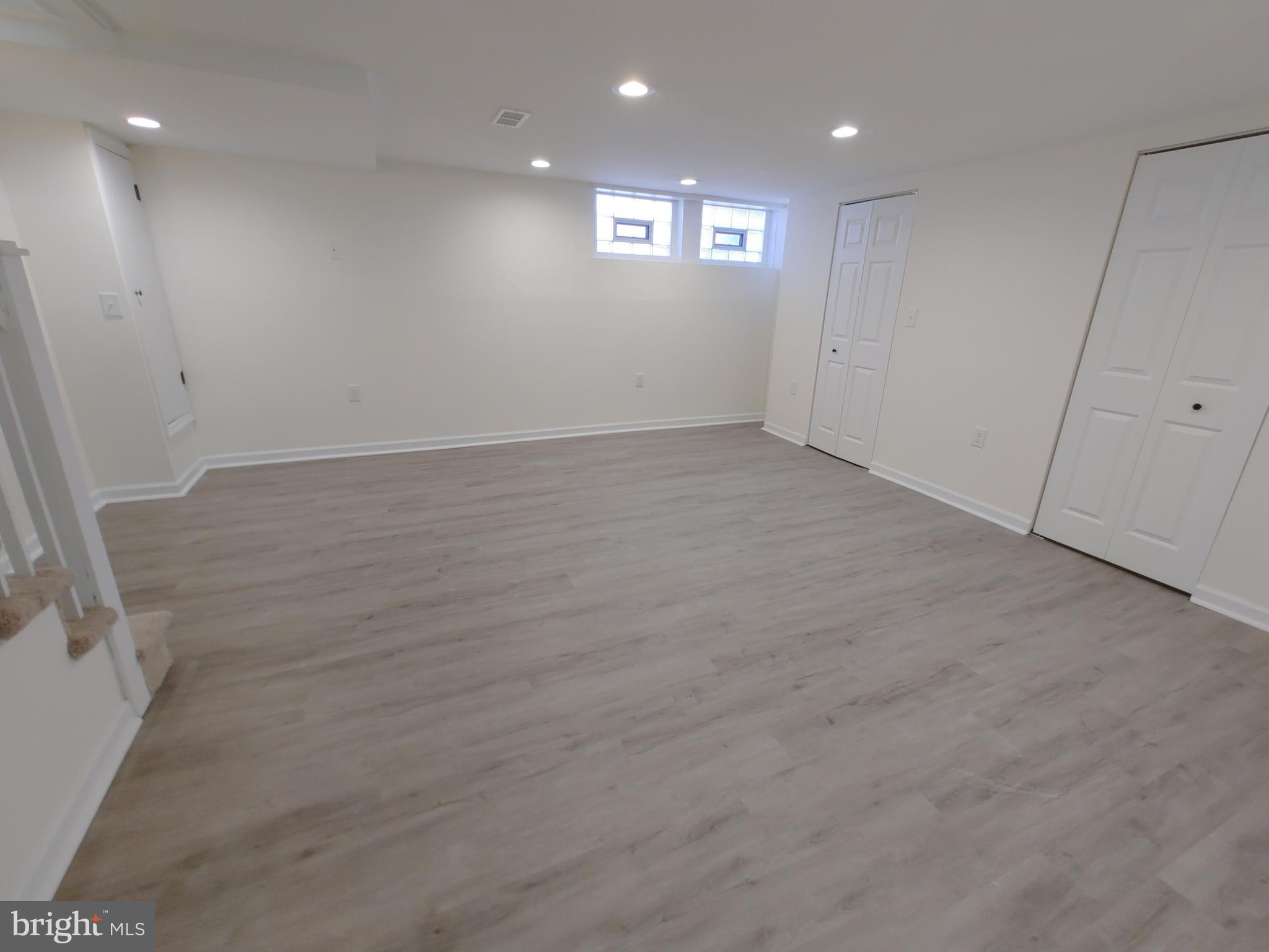 EDNOR GARDENS - LAKESIDE - Residential