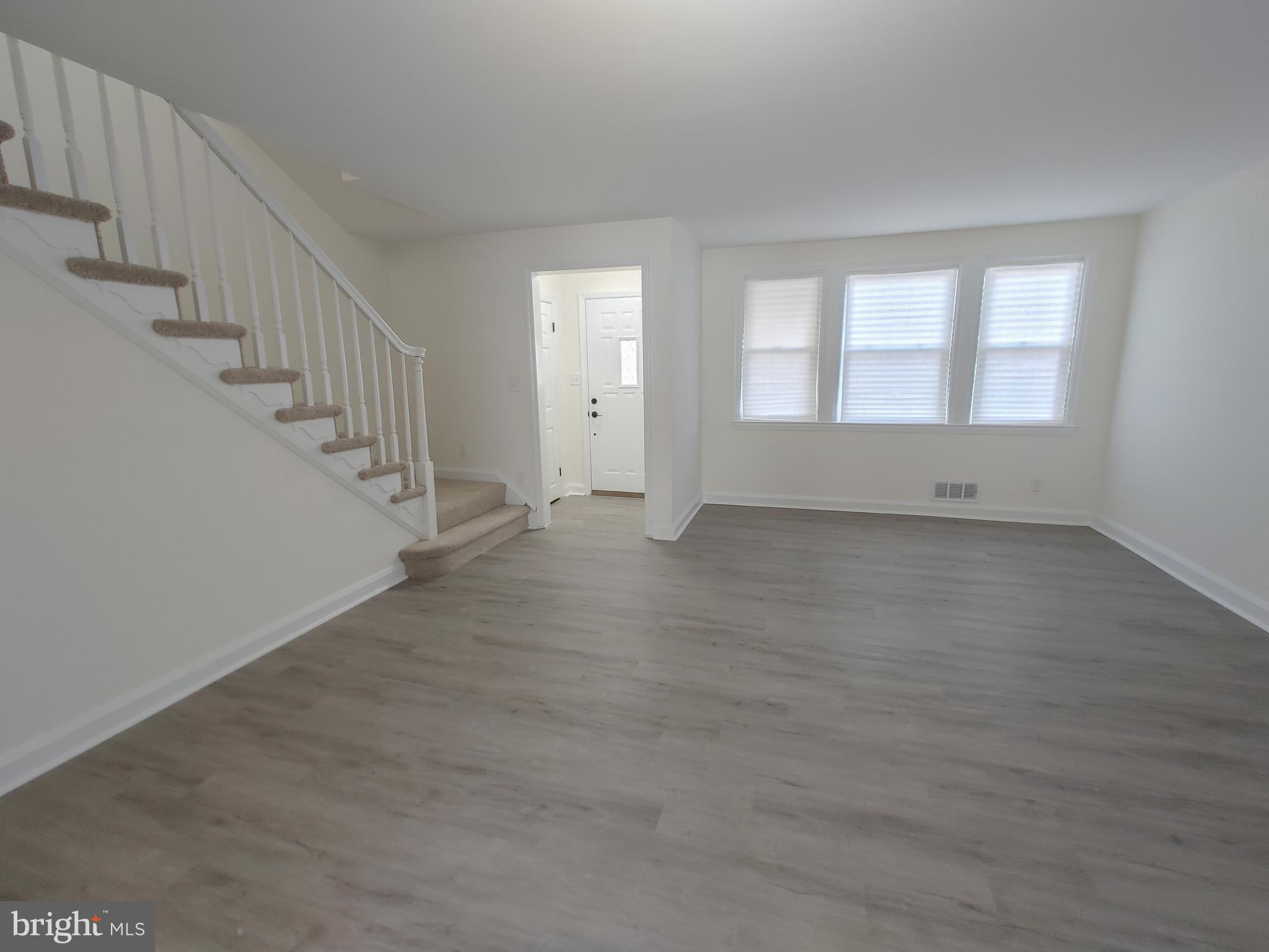 EDNOR GARDENS - LAKESIDE - Residential