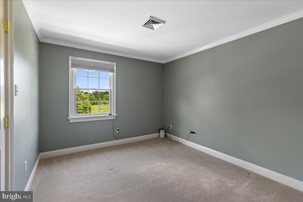 NON AVAILABLE - Residential