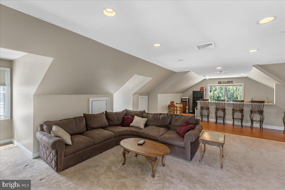 NON AVAILABLE - Residential