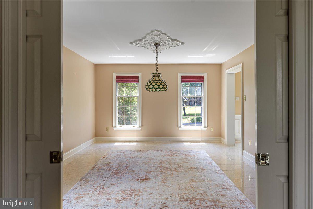 NON AVAILABLE - Residential