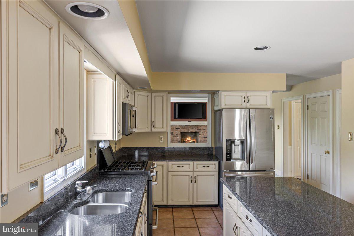 NON AVAILABLE - Residential