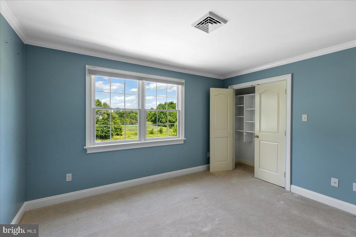 NON AVAILABLE - Residential