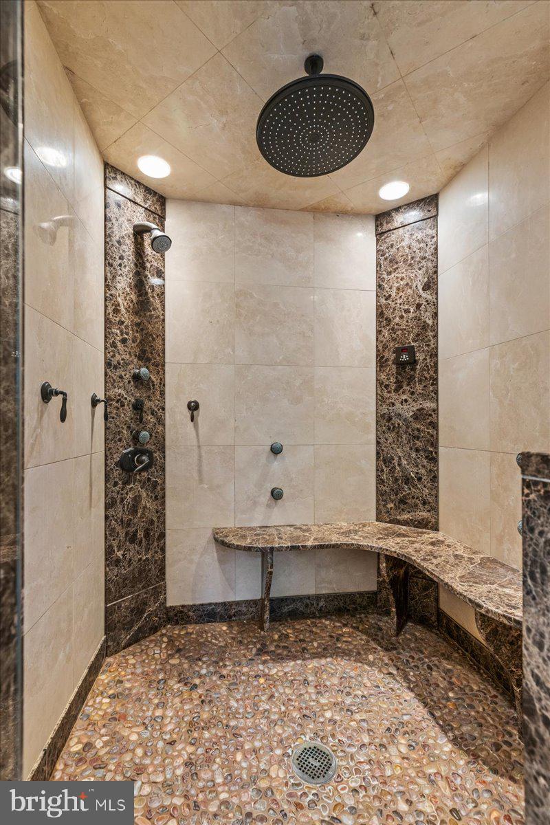 NON AVAILABLE - Residential