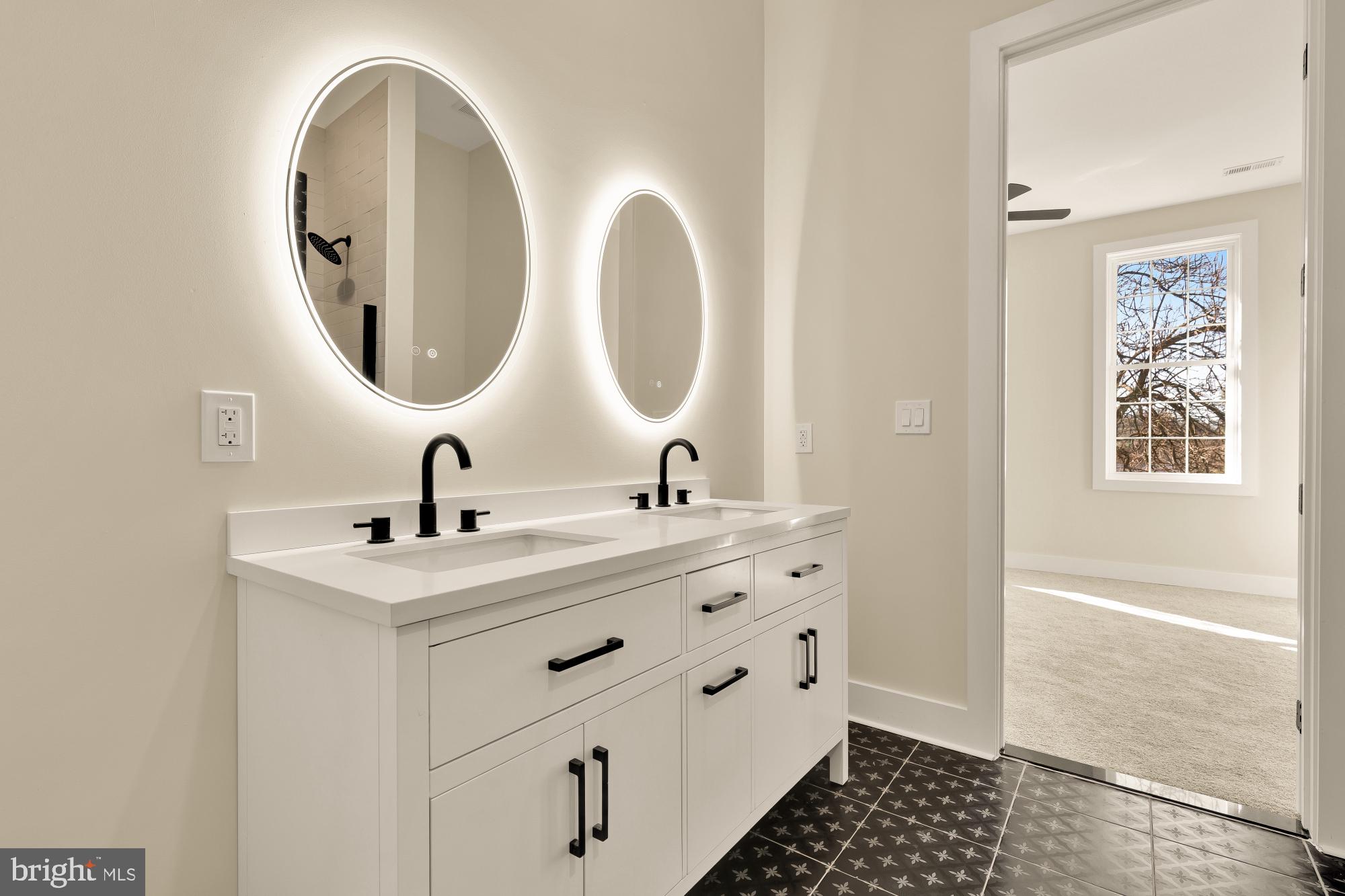 TAKOMA PARK - Residential