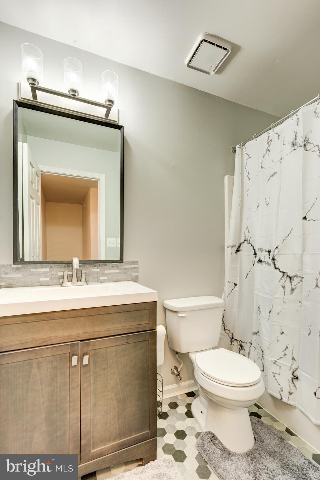 BLUERIDGE MANOR - Residential