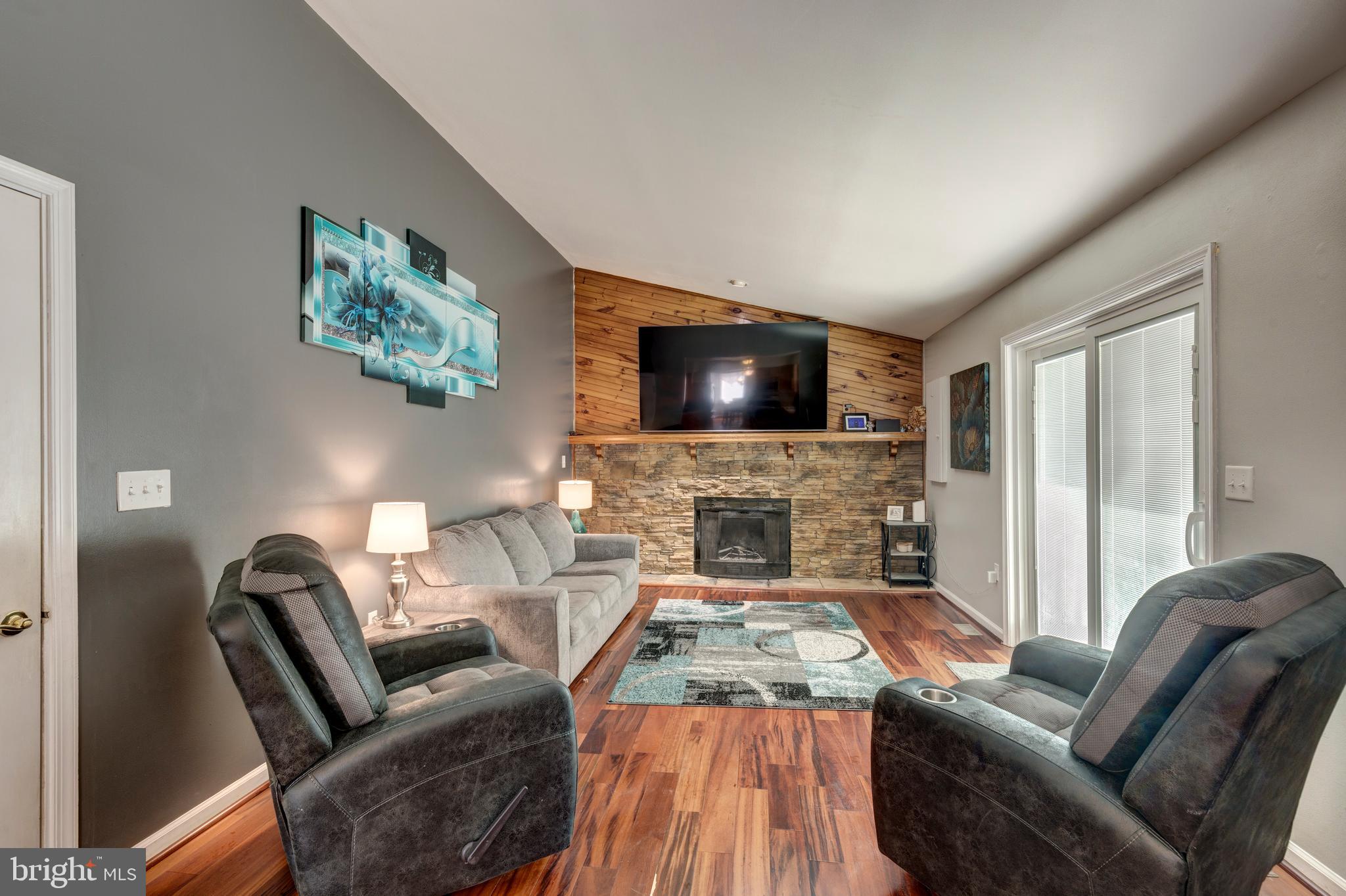 BLUERIDGE MANOR - Residential