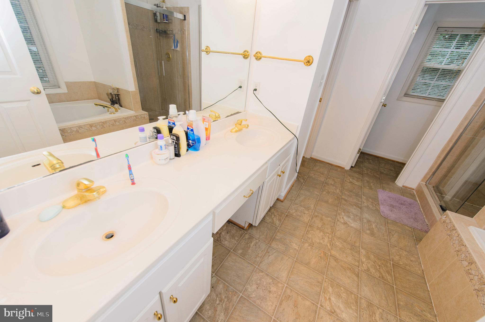 PIEDMONT HILLS - Residential