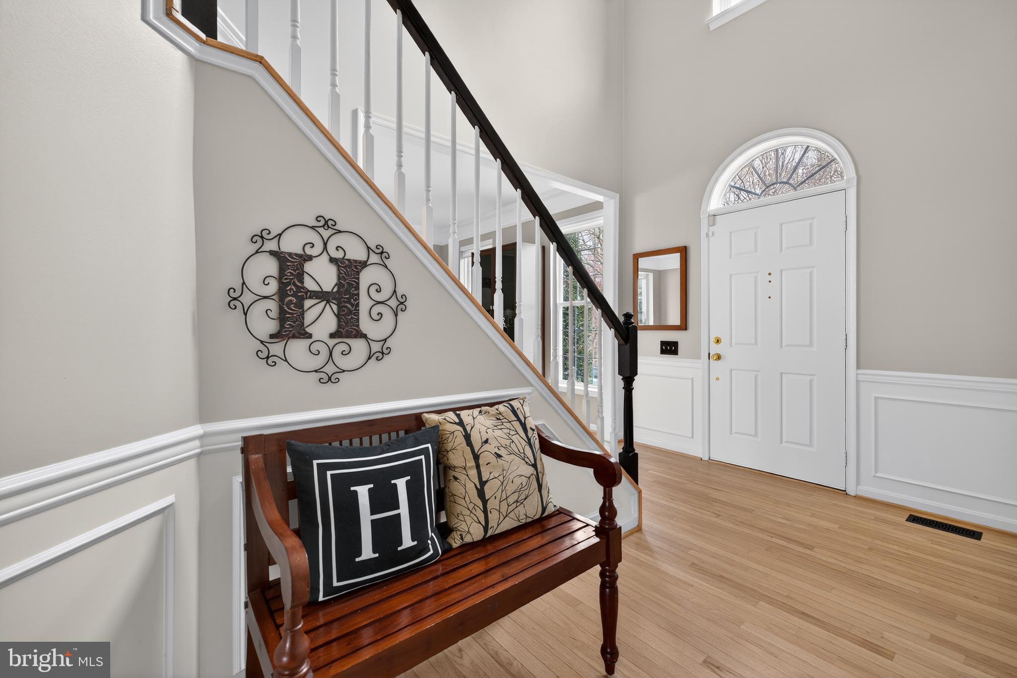 7810 HERITAGE FARM DRIVE