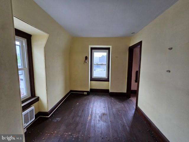 NORRISTOWN - Residential