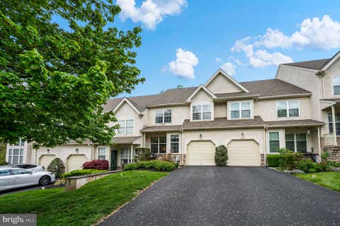Townhouse For Sale - 214 Brookdale Court<br/> DRESHER, PA 19025