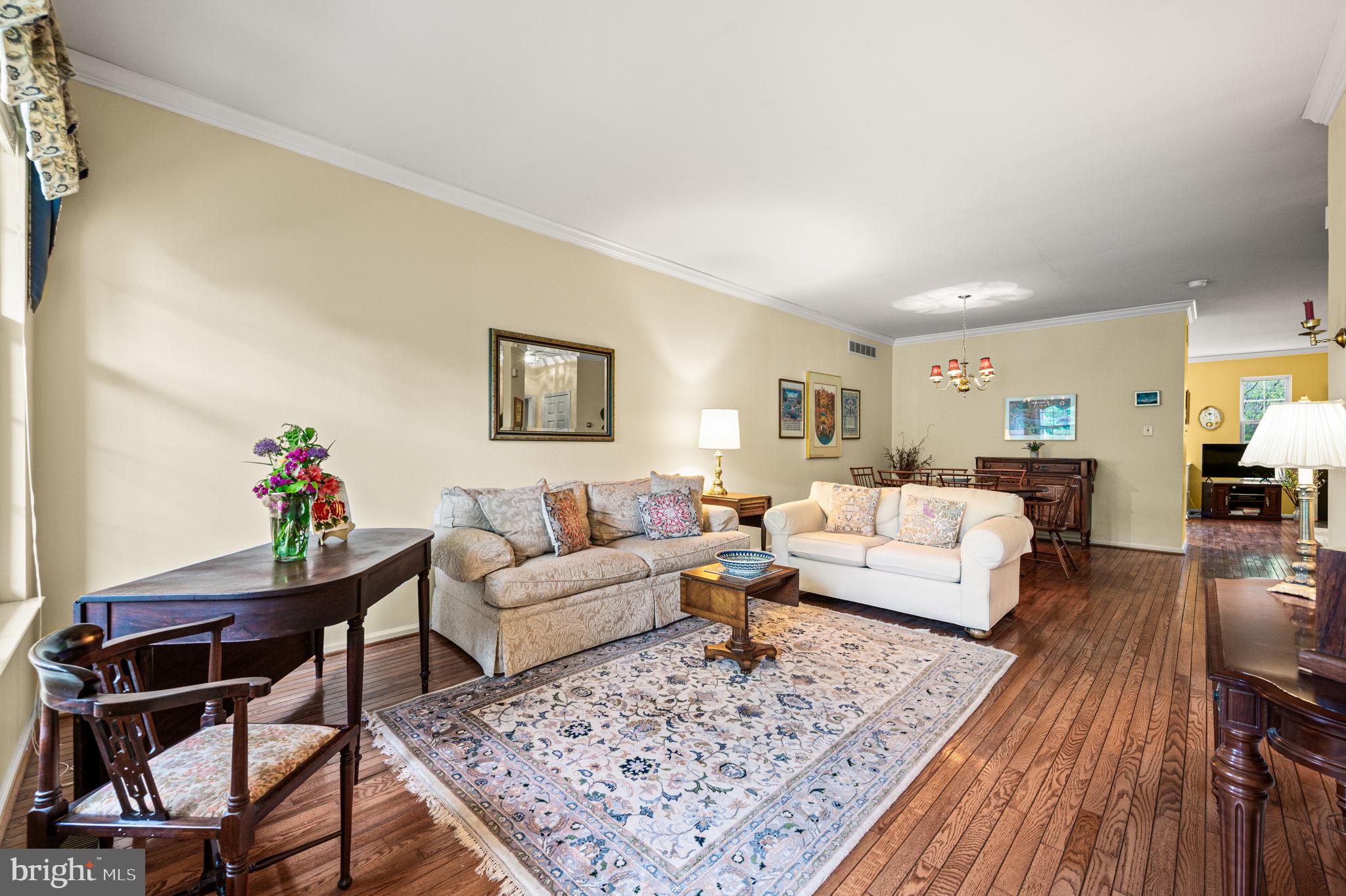 DRESHERBROOKE - Residential
