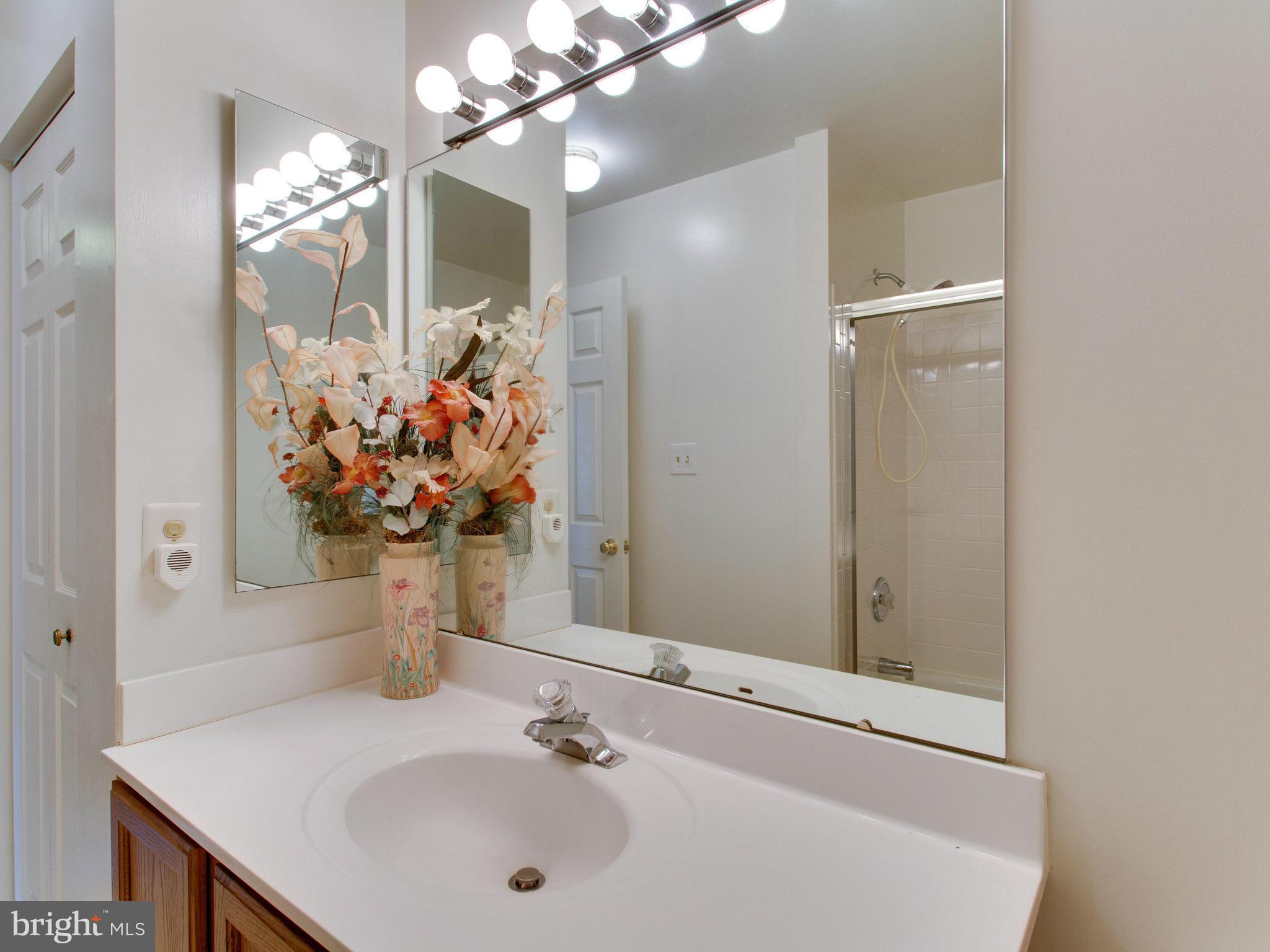 KINGSTOWNE - Residential