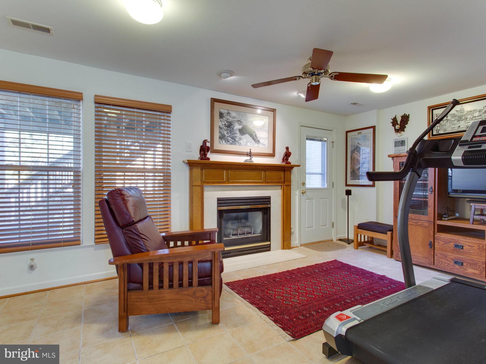 KINGSTOWNE - Residential