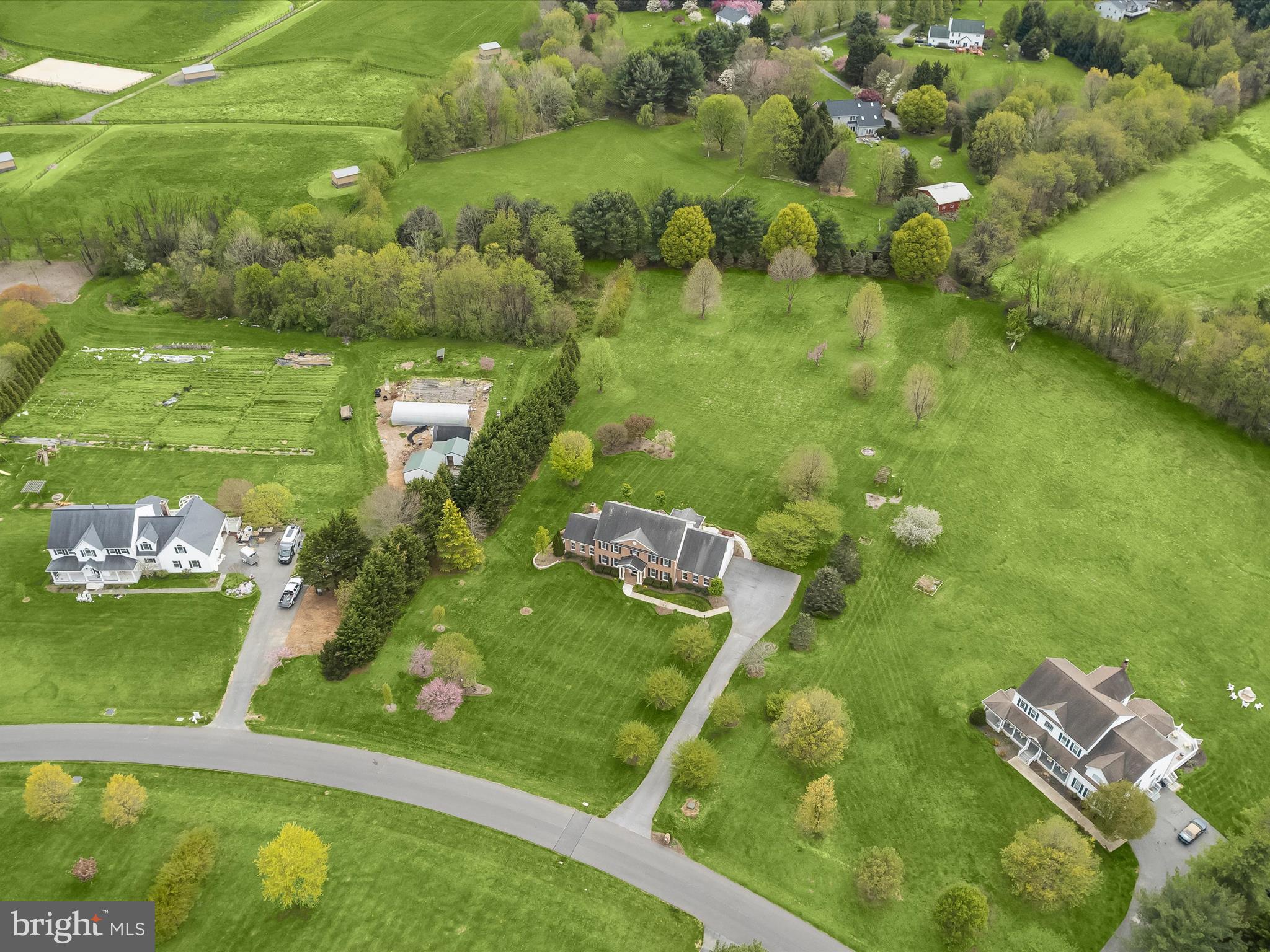 CHESSIE CROSSING - Residential