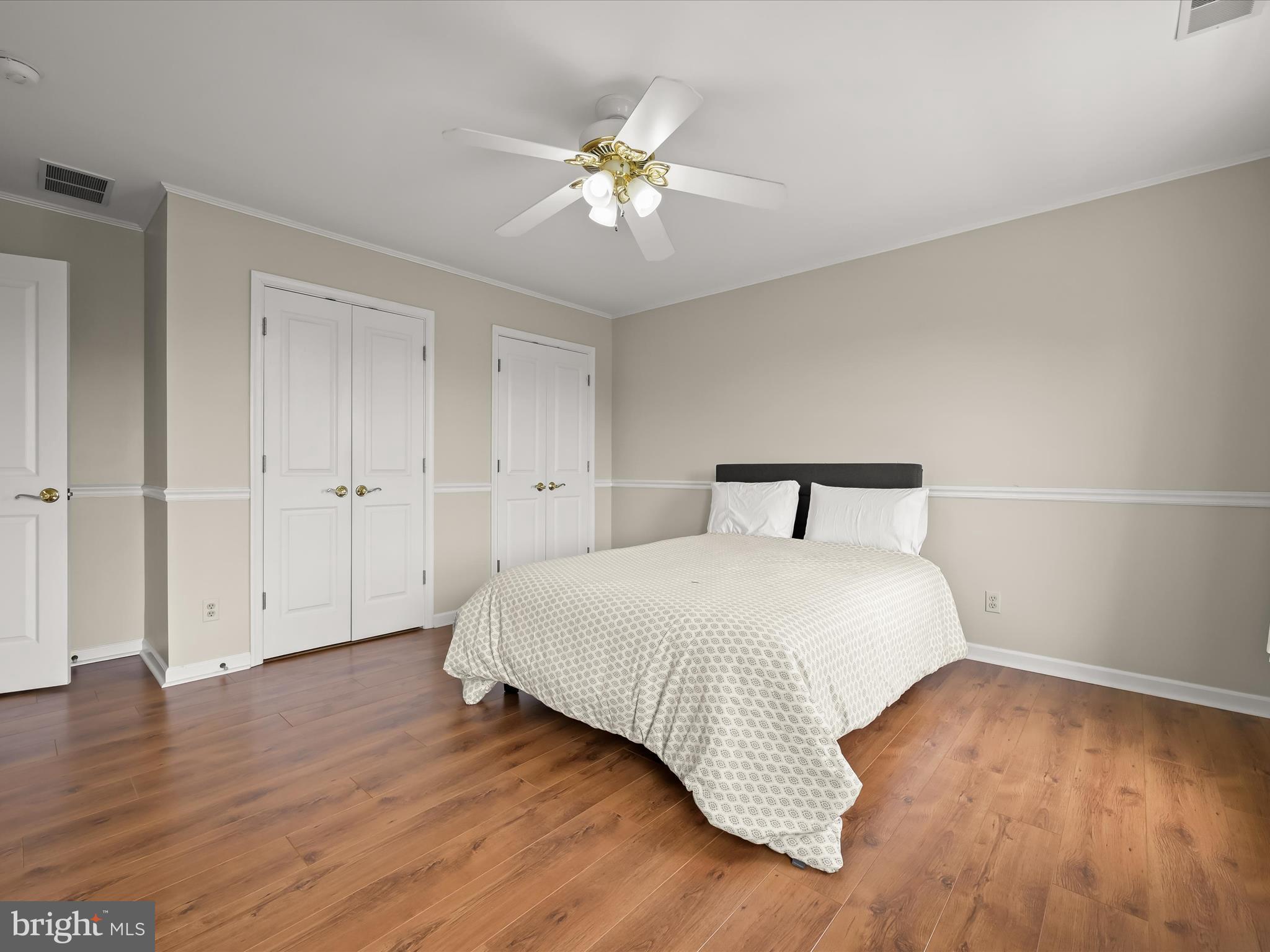 CHESSIE CROSSING - Residential