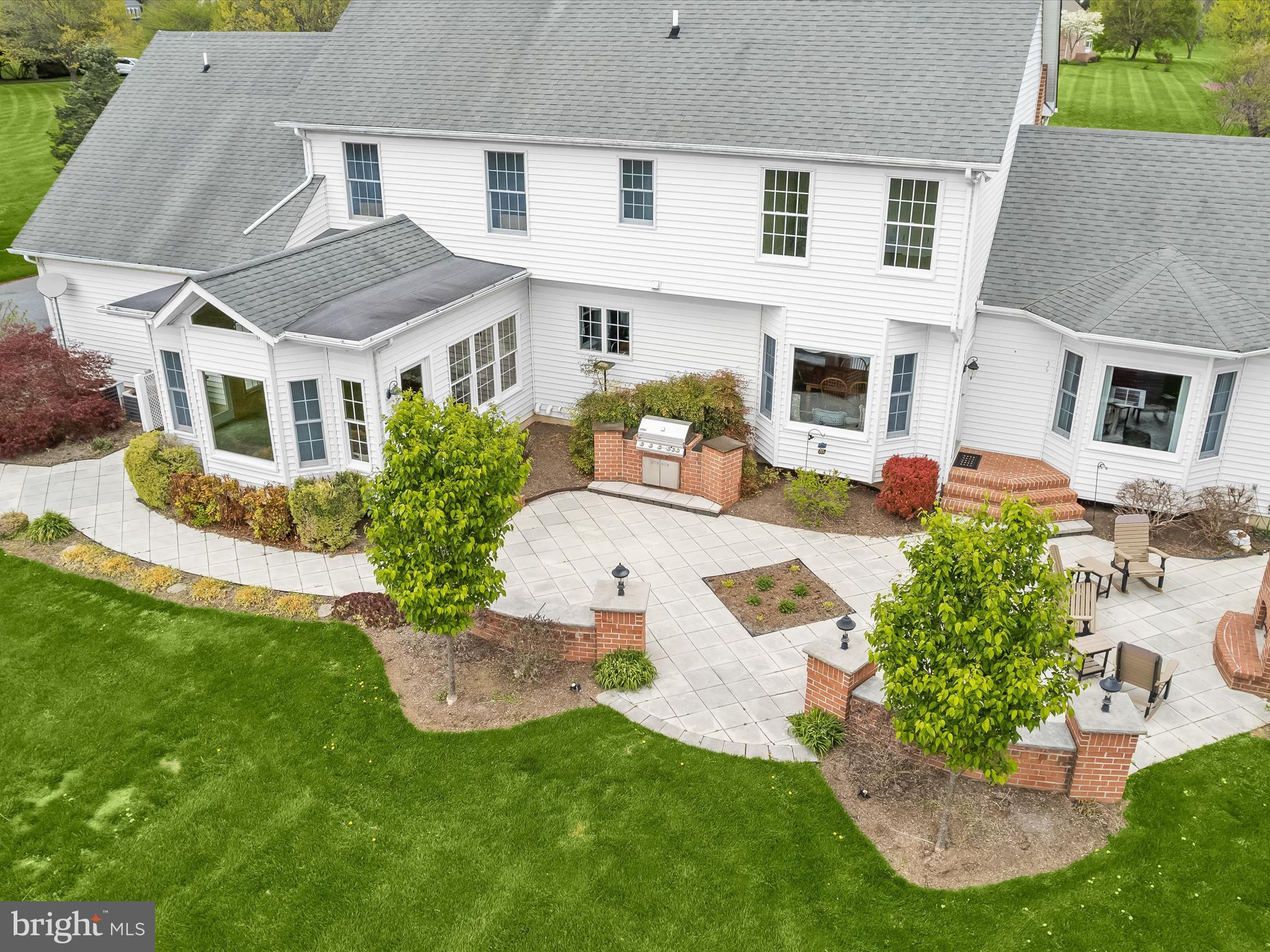 CHESSIE CROSSING - Residential