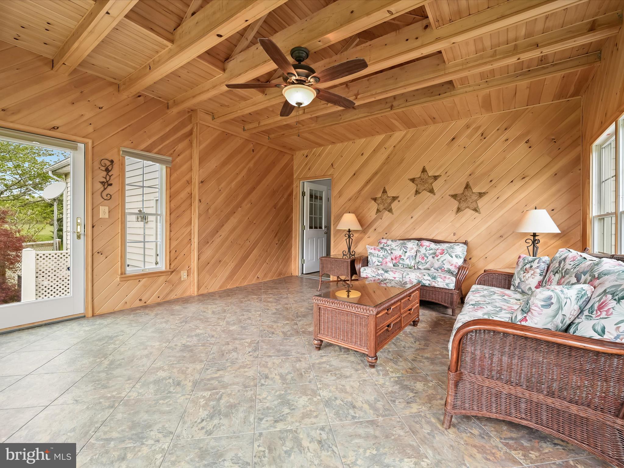 CHESSIE CROSSING - Residential