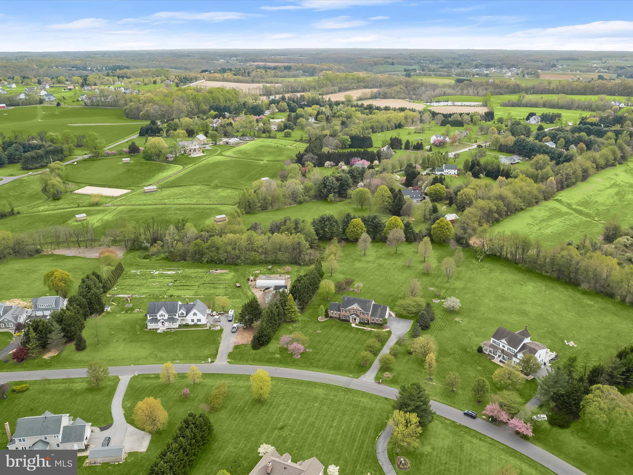 CHESSIE CROSSING - Residential