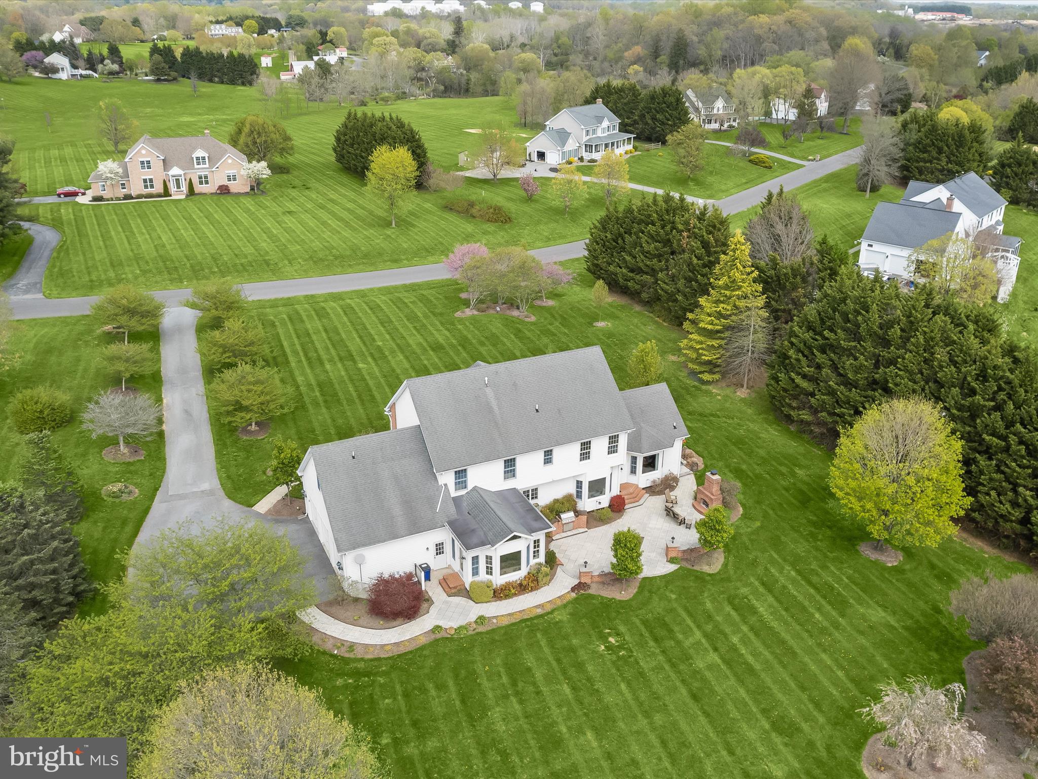 CHESSIE CROSSING - Residential