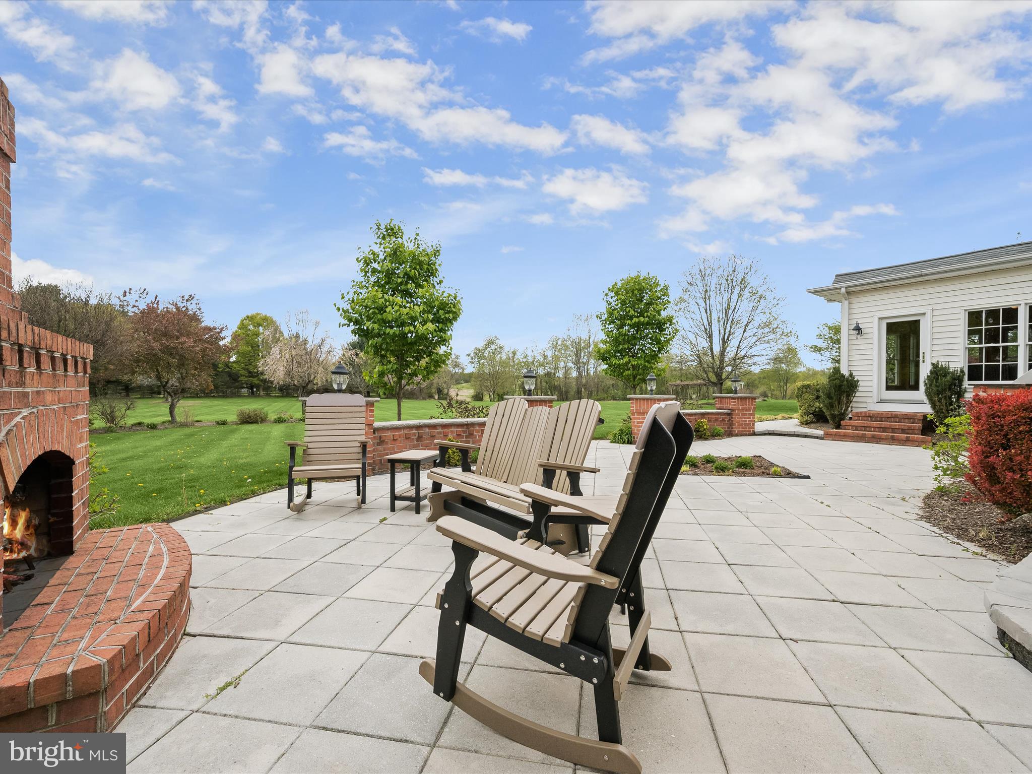 CHESSIE CROSSING - Residential