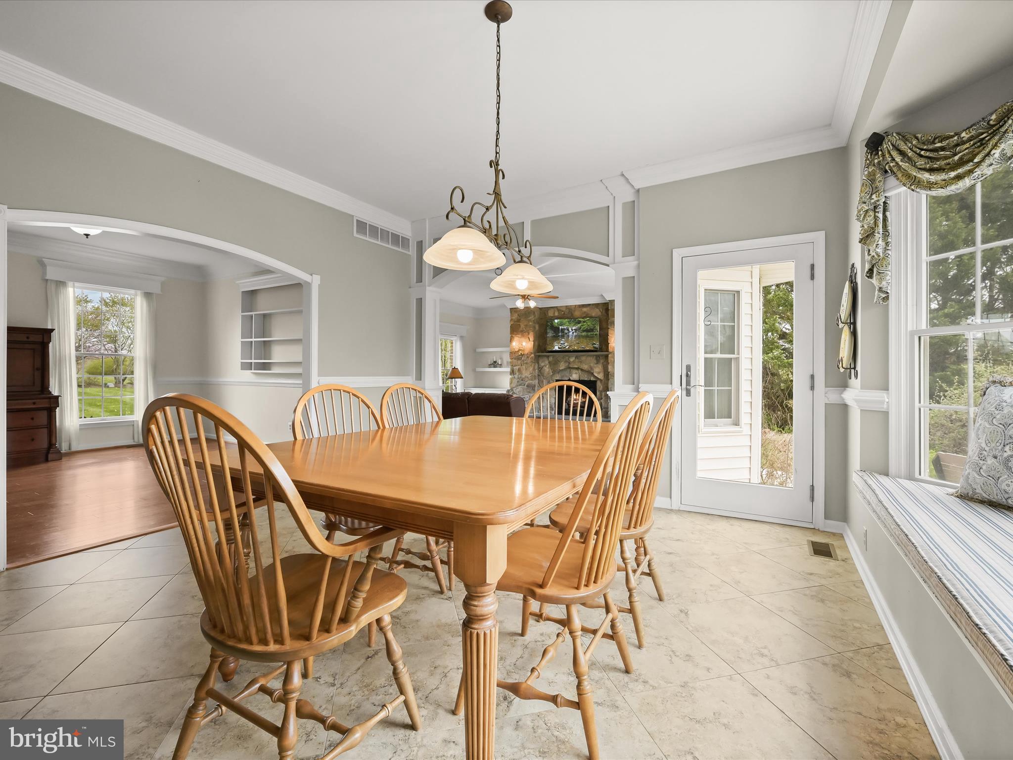 CHESSIE CROSSING - Residential