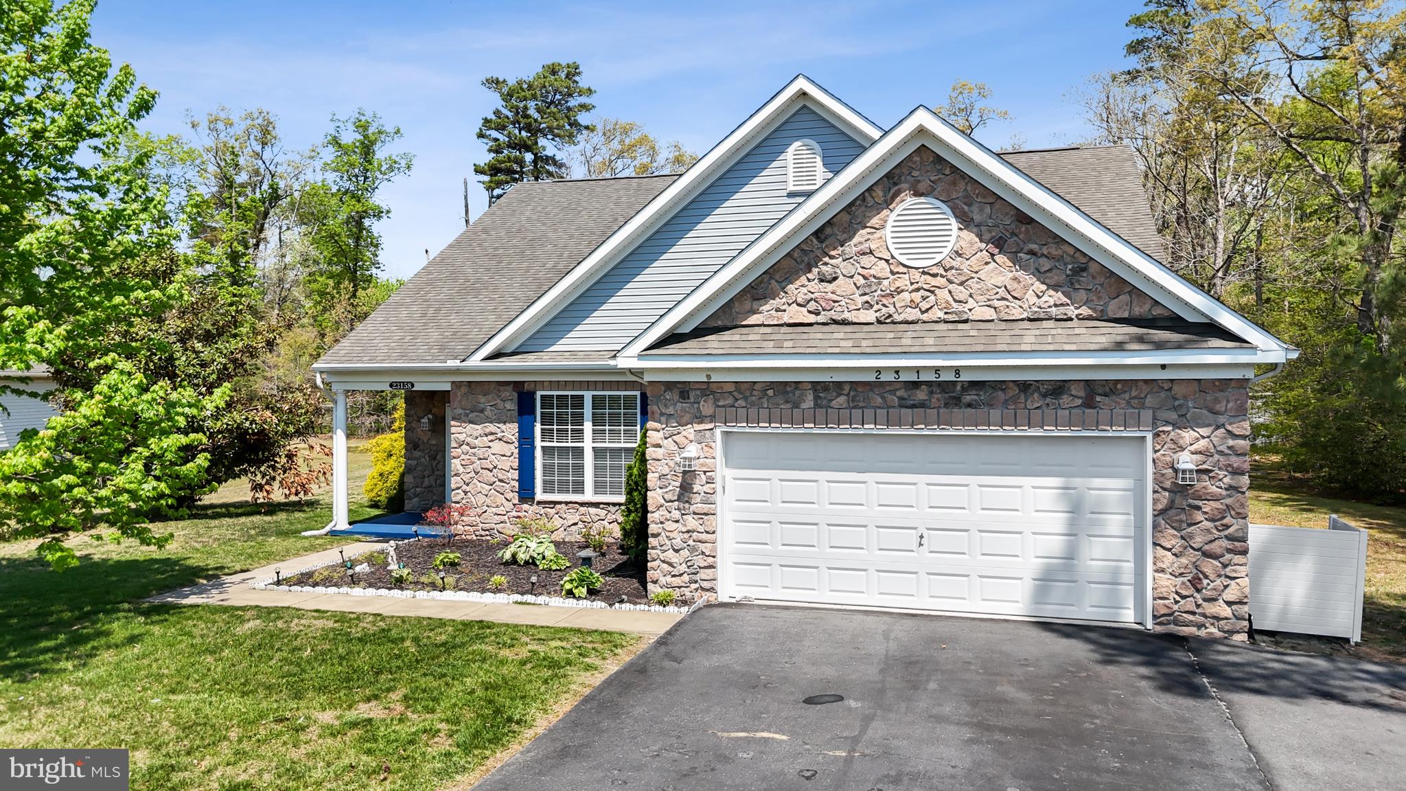 23158 PINE RUN