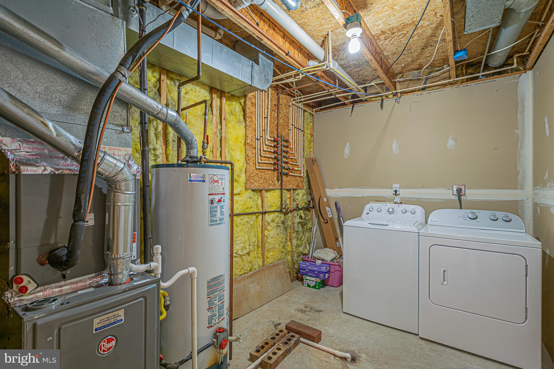 HEIGHTS AT PENDERBROOK - Residential Lease