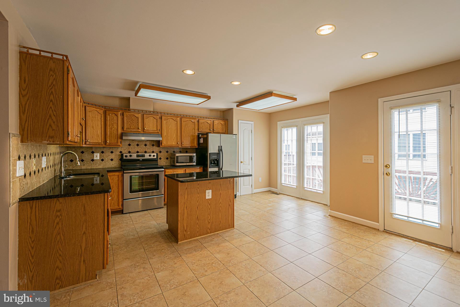 HEIGHTS AT PENDERBROOK - Residential Lease