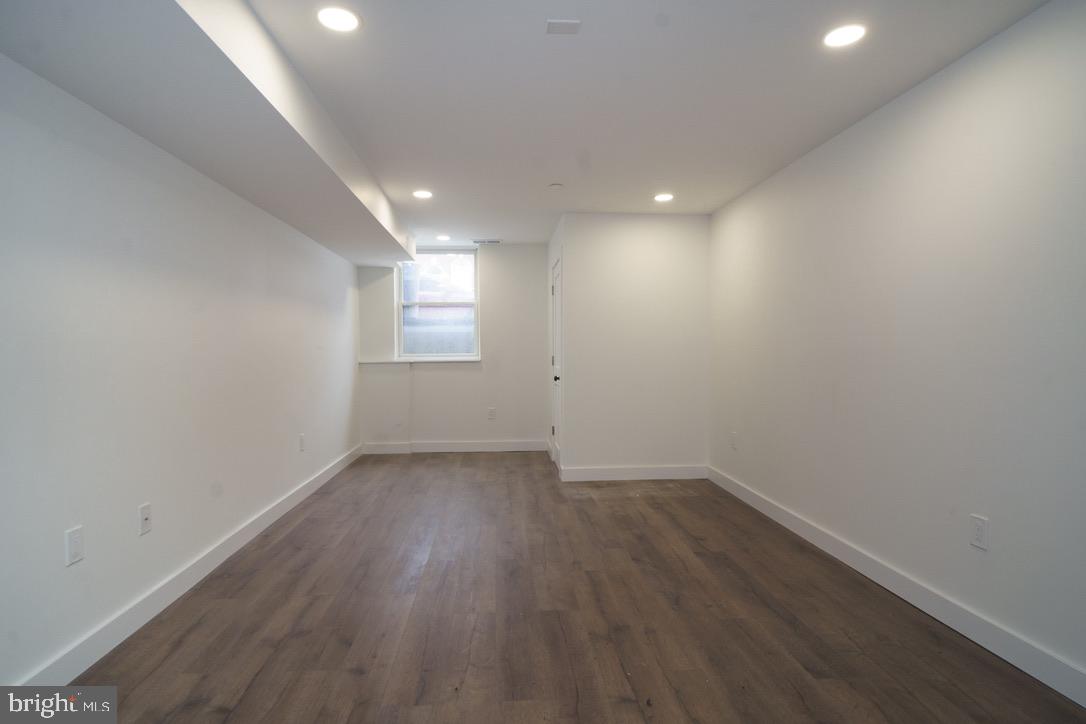 NORRIS SQUARE - Residential