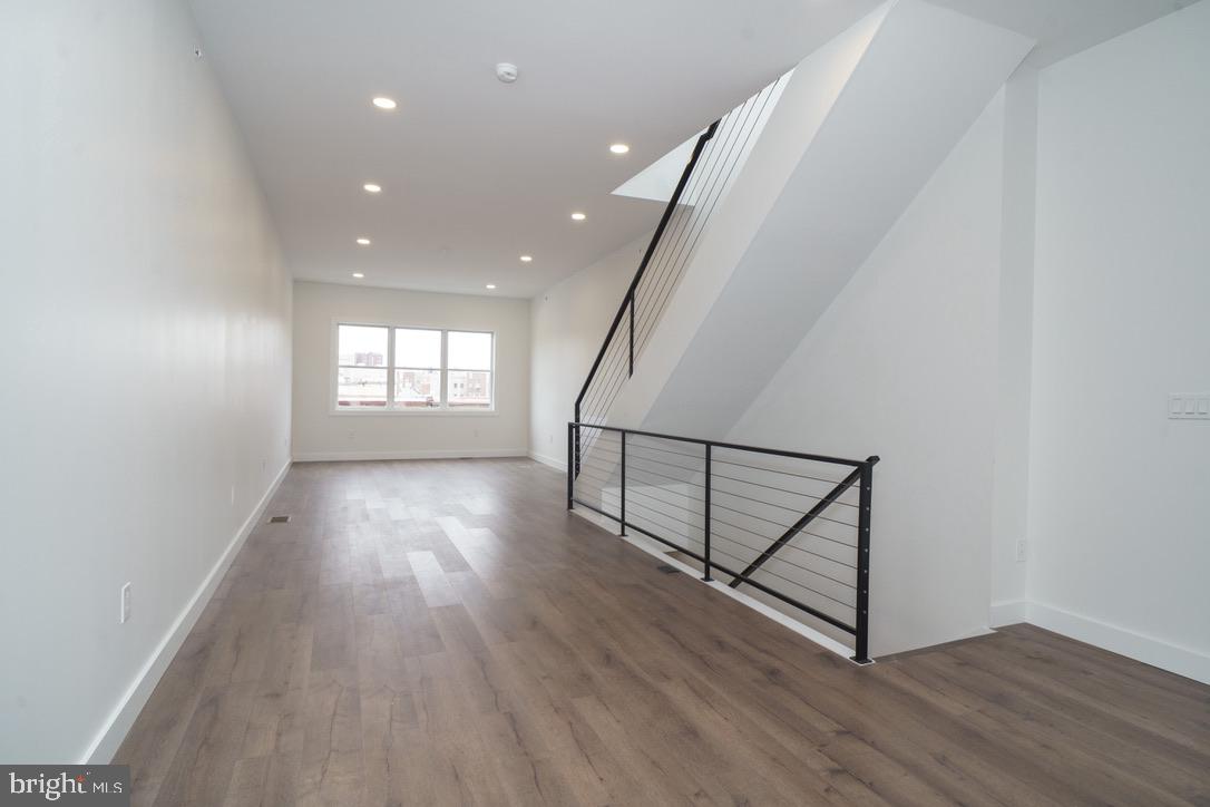 NORRIS SQUARE - Residential