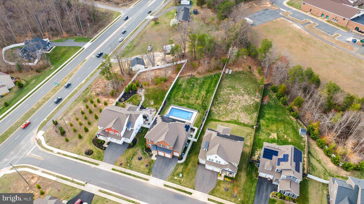 LIBERTY KNOLLS - Residential