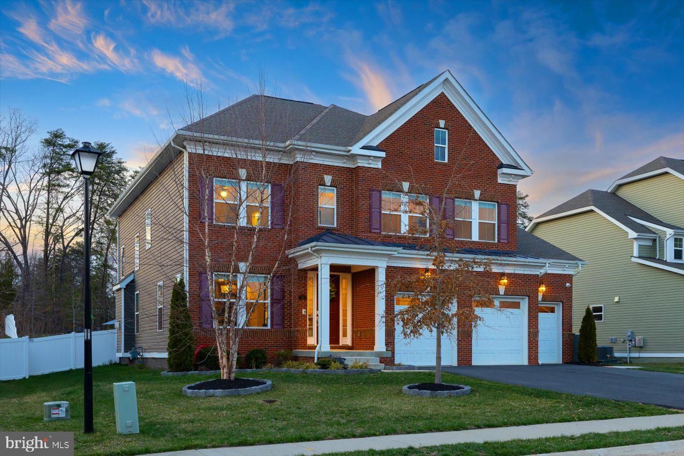 LIBERTY KNOLLS - Residential