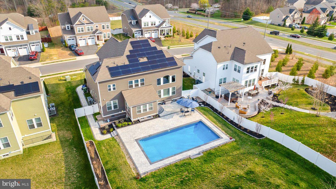 LIBERTY KNOLLS - Residential