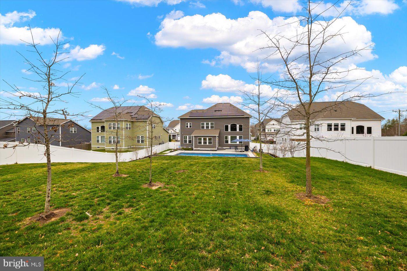 LIBERTY KNOLLS - Residential