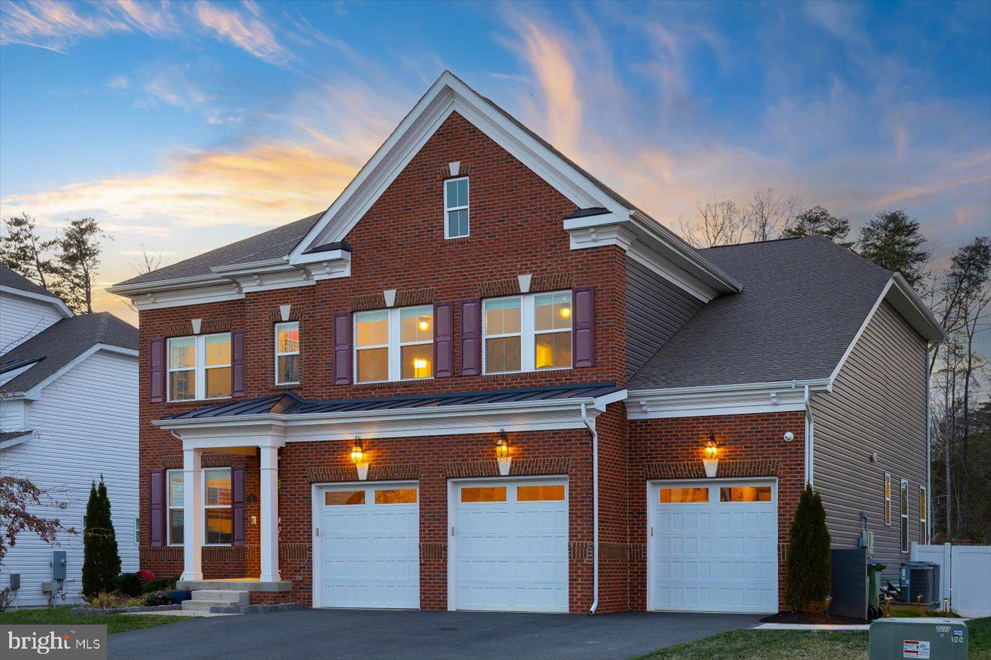 LIBERTY KNOLLS - Residential