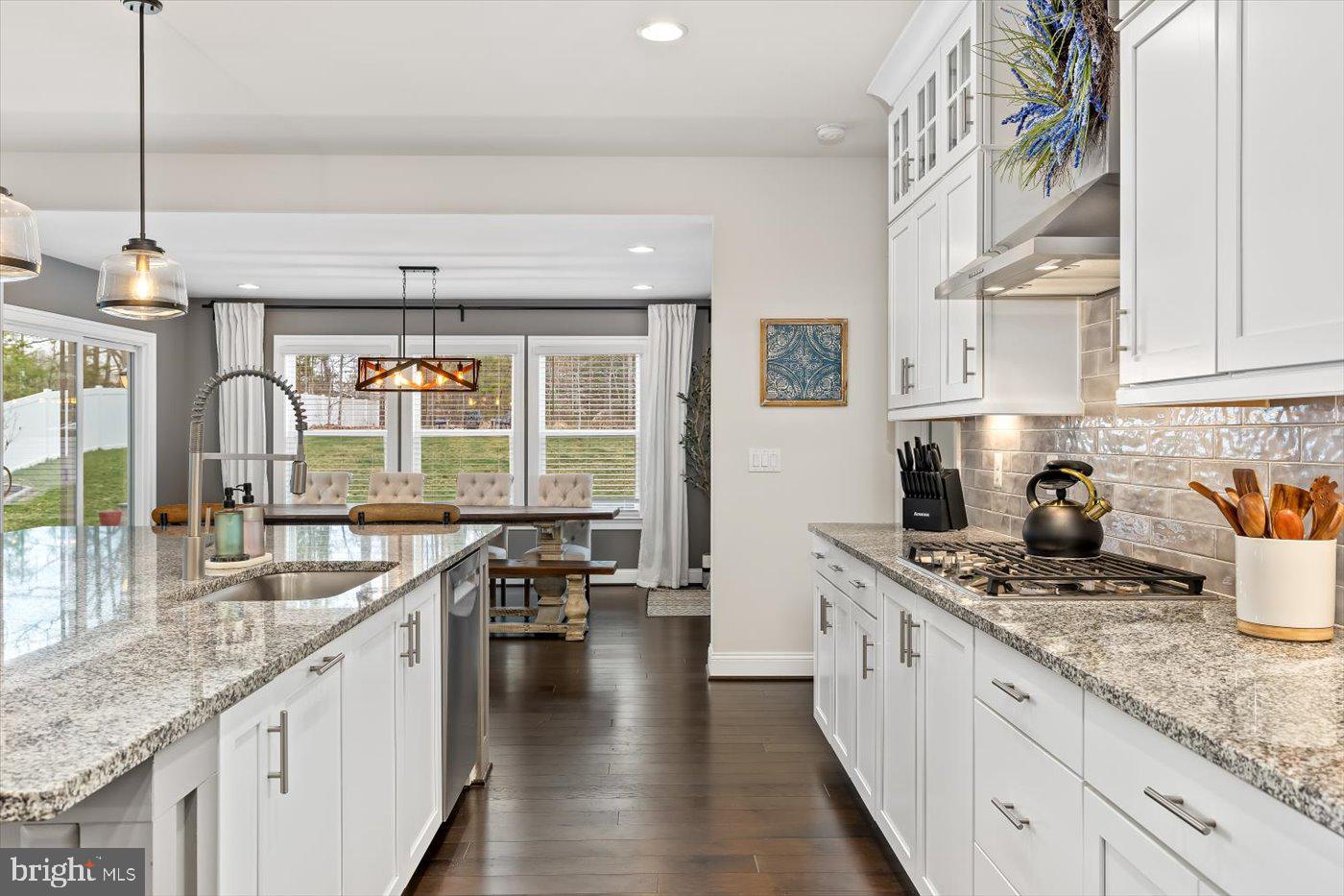 LIBERTY KNOLLS - Residential