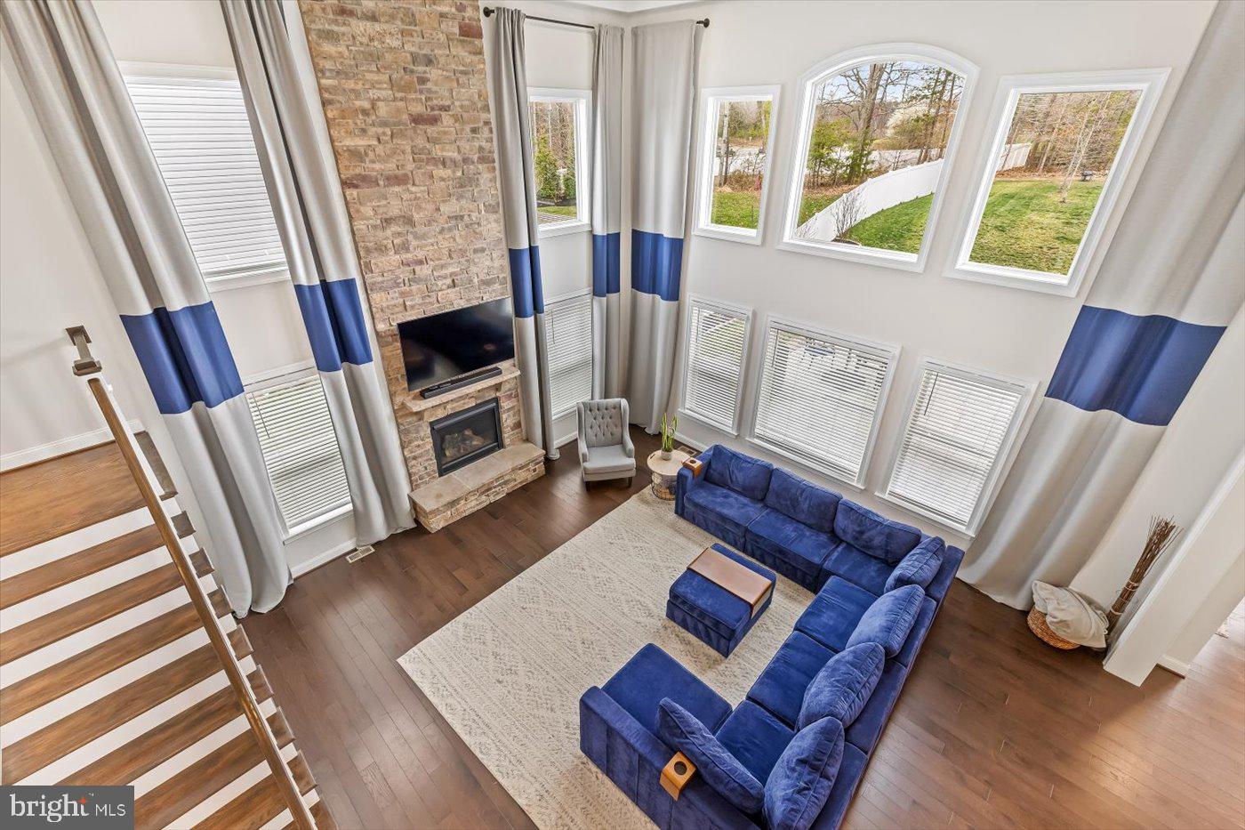 LIBERTY KNOLLS - Residential