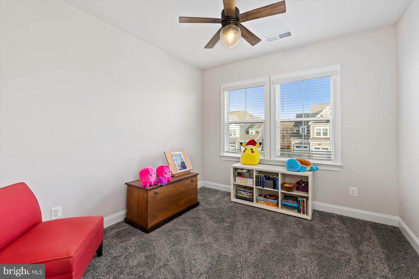 LIBERTY KNOLLS - Residential