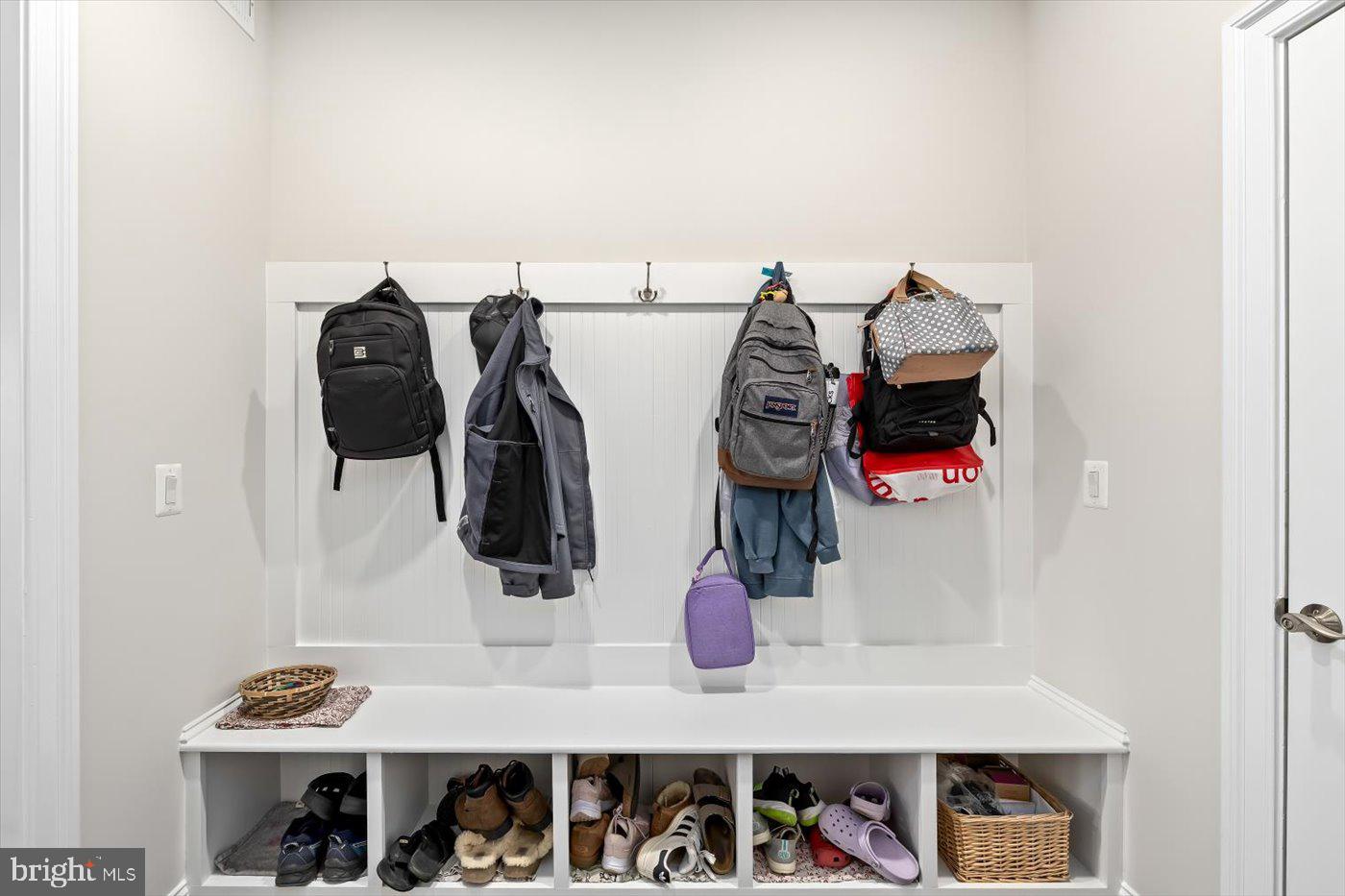 LIBERTY KNOLLS - Residential