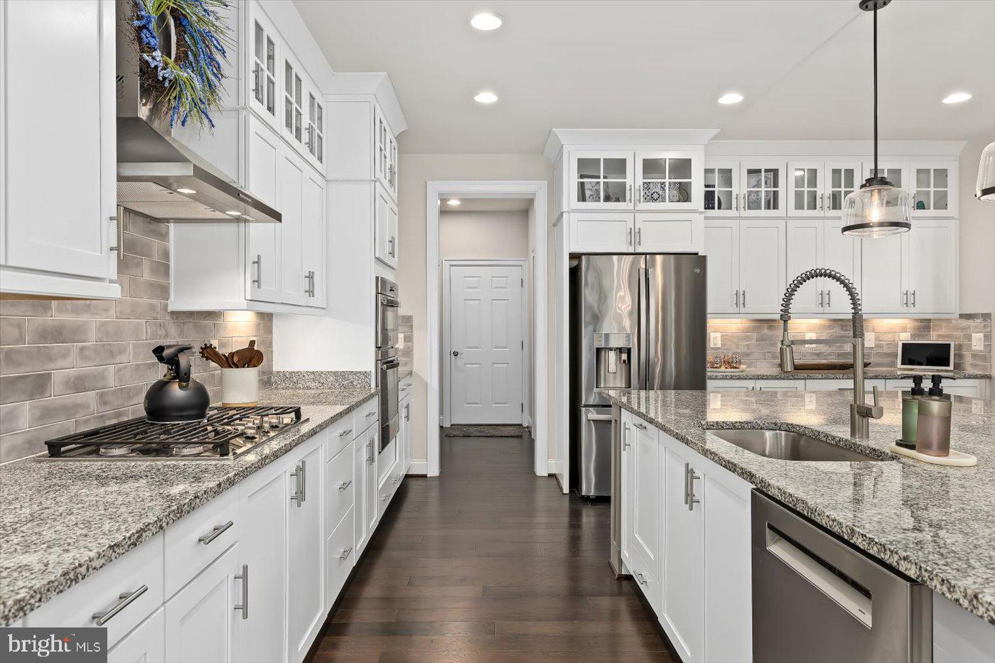 LIBERTY KNOLLS - Residential